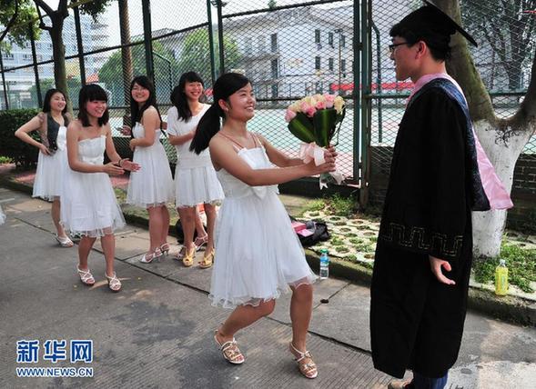 個(gè)性畢業(yè)照致青春