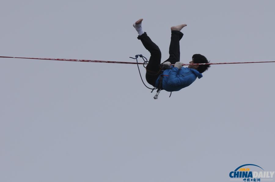 九仙山頂的王者爭奪戰：扁帶王陳暉成功挑戰700米破紀錄