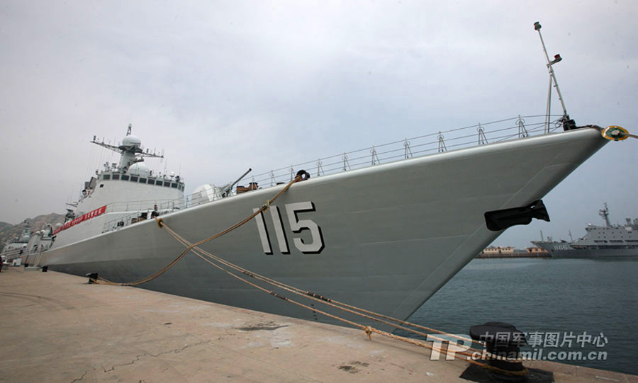 中國(guó)派出7艘艦艇赴俄參加中俄“海上聯(lián)合—2013”軍事演習(xí)