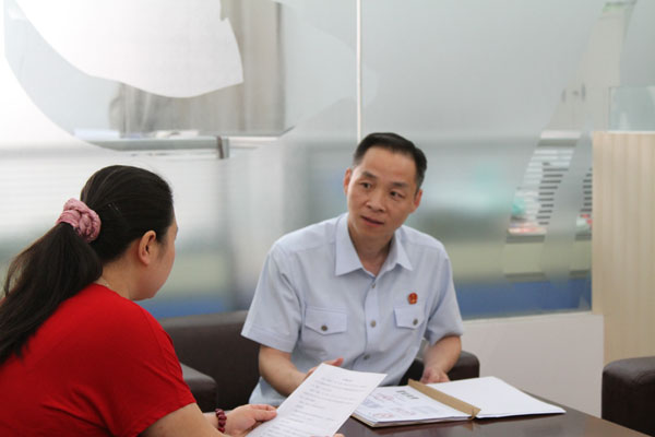 百姓的好法官趙洪波——記北京市房山區法院趙洪波法官