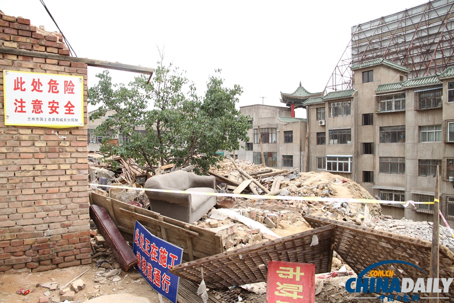 蘭州北濱河中路恒祥小區發生山體崩塌事故