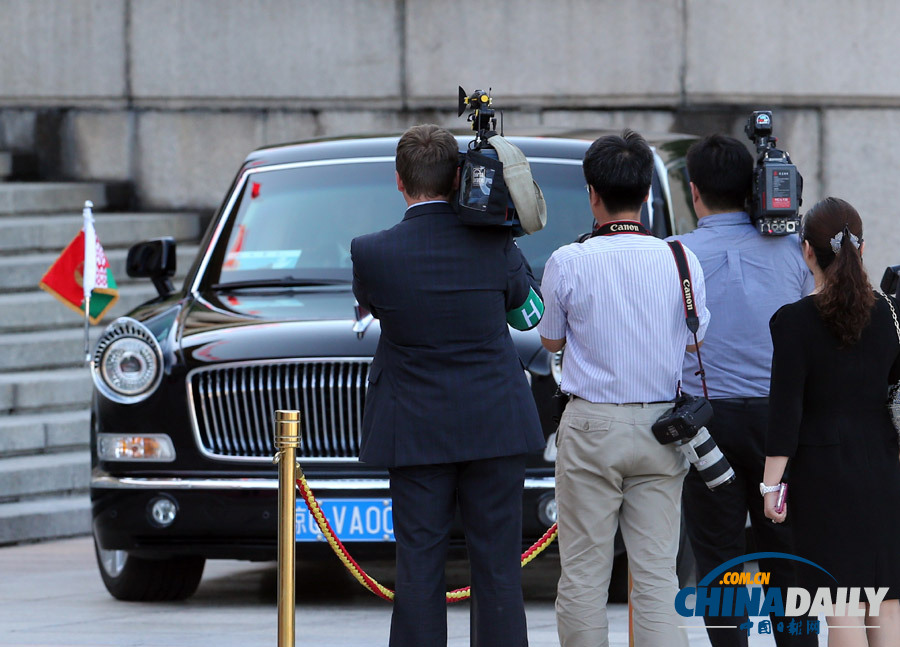 人民大會堂迎賓風景線