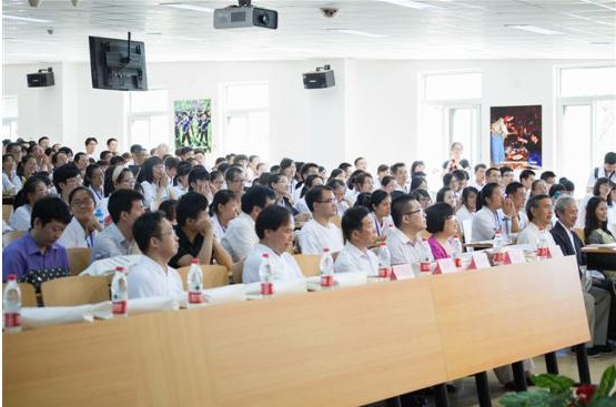 第四屆“相約論語一百”夏令營在北京人文大學(xué)開營