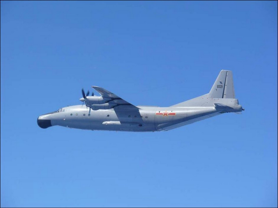 日公開(kāi)中國(guó)軍機(jī)首次飛越“第一島鏈”照片