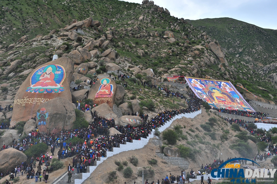 拉薩雪頓節開幕 哲蚌寺展佛