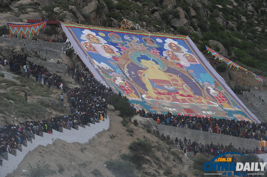 拉薩雪頓節開幕 哲蚌寺展佛