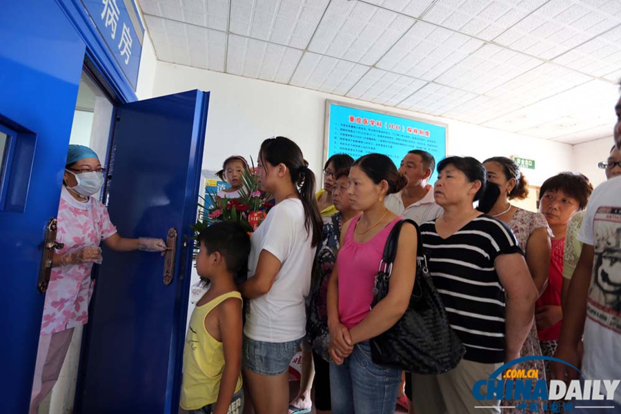 河南安陽：堅強女孩遭車碾高位截癱 手術后第一句話稱謝謝