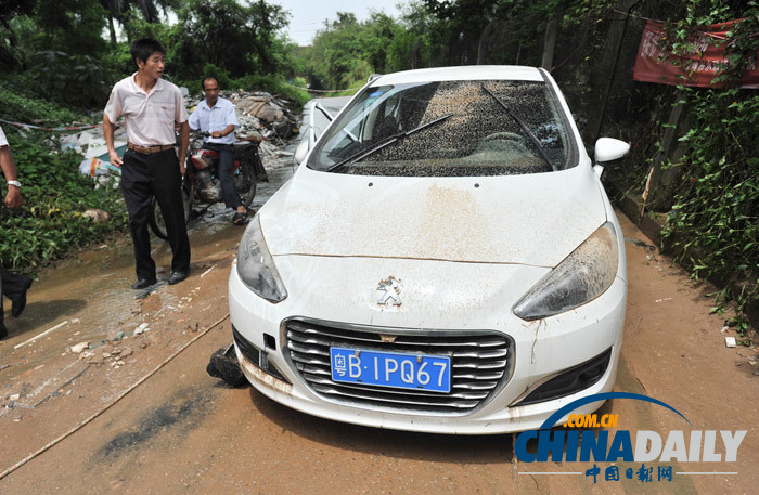 暴雨引發深圳多處浸水 2人死亡