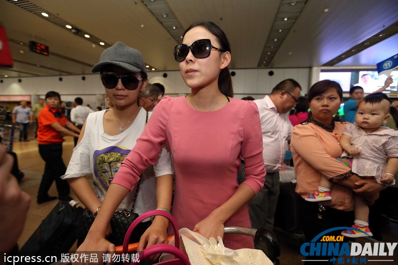 “海娜號”郵輪滯留韓國游客陸續抵達北京