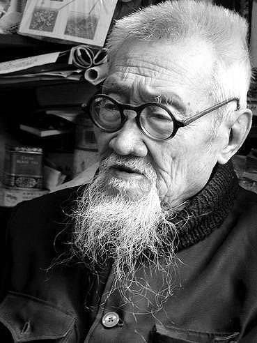 國學老教授向往孔子時代 學生拜師需帶咸肉(圖)