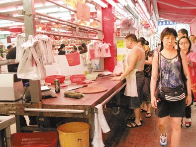 強臺風“天兔”襲港 港府啟動二級應變措施