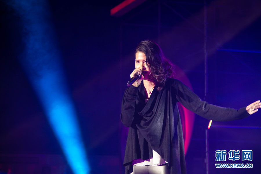 2013佛山音樂節半決賽結束 周筆暢到場獻唱