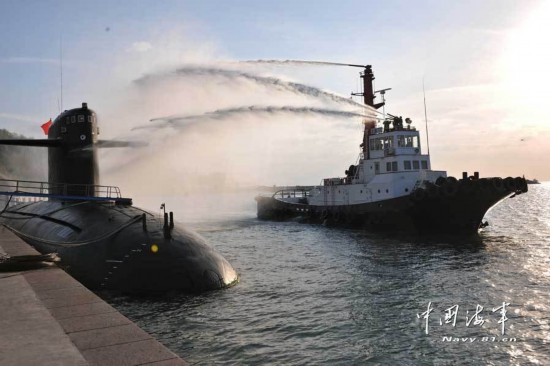 新聞聯(lián)播頭條報道解放軍首支核潛艇部隊(圖)