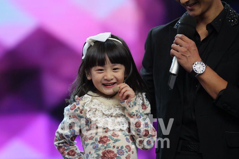 《爸爸去哪兒》萌娃鬧“大本營”