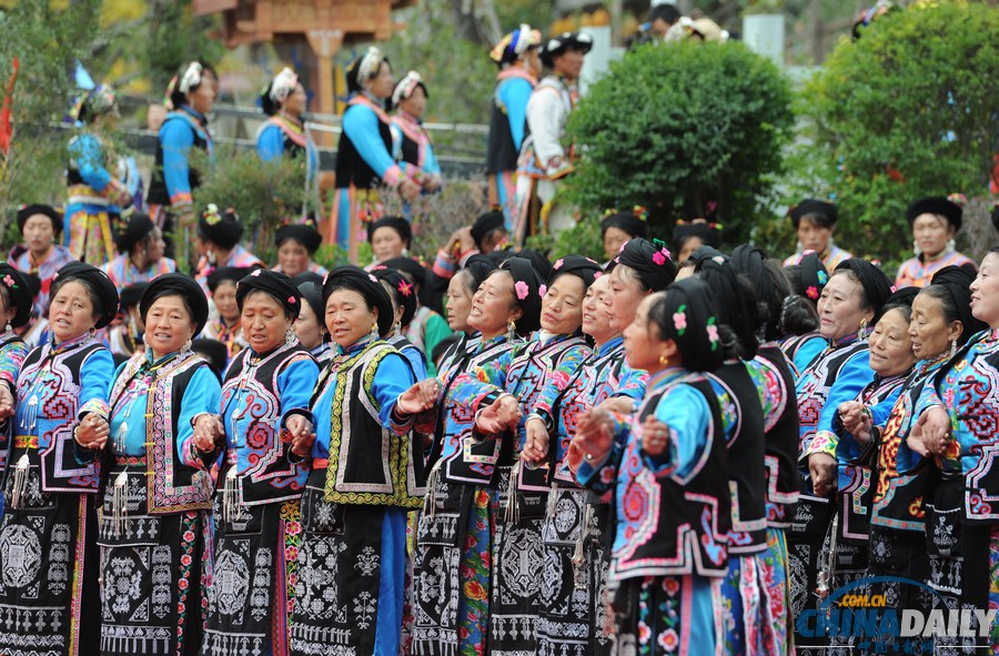 四川理縣羌寨舉行“花兒納吉”賽歌節 歡慶羌歷新年