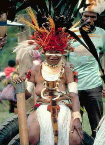 以娶處女為恥 盤點(diǎn)世界各地稀奇古怪的性風(fēng)俗(組圖)