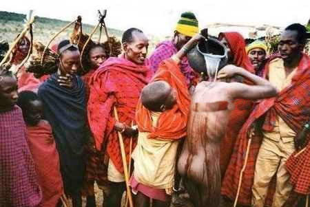 以娶處女為恥 盤點世界各地稀奇古怪的性風(fēng)俗(組圖)