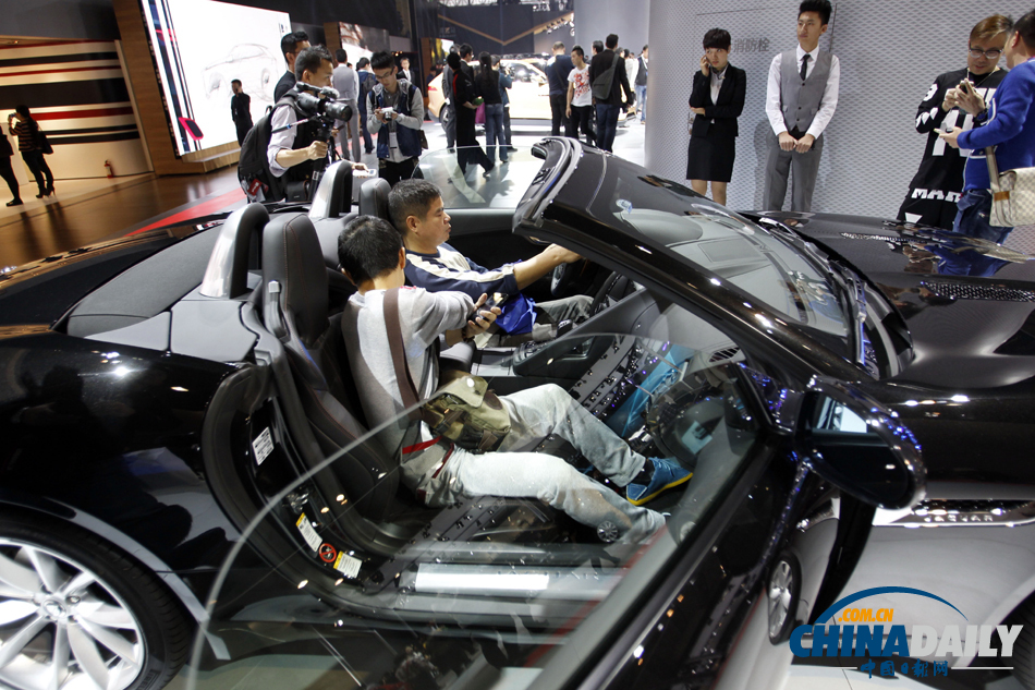 第十一屆廣州國際車展開幕 頂級(jí)車輛齊聚亮相