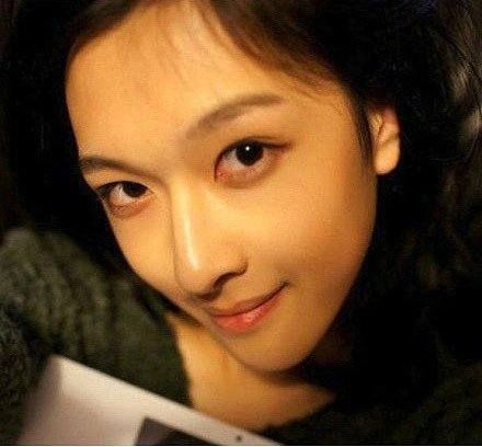 丹東男孩因美貌走紅韓國　盤點(diǎn)嬌媚的花樣美男