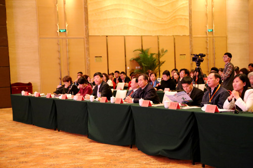 中國青少年心理健康成長教育“十百千萬工程”在京隆重啟動