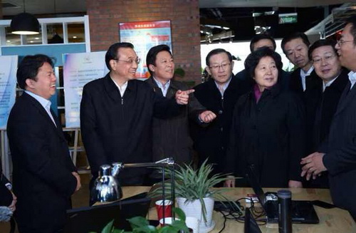 李克強鼓勵創業者：政府會為你們增加營養