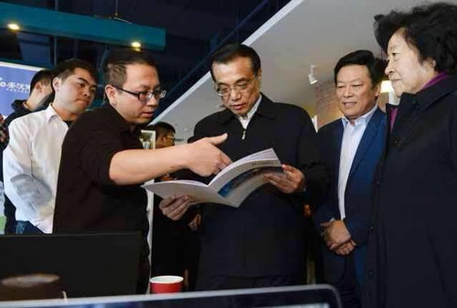 李克強鼓勵創業者：政府會為你們增加營養