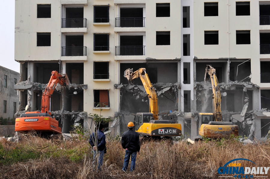 海口開拆違法小產權房