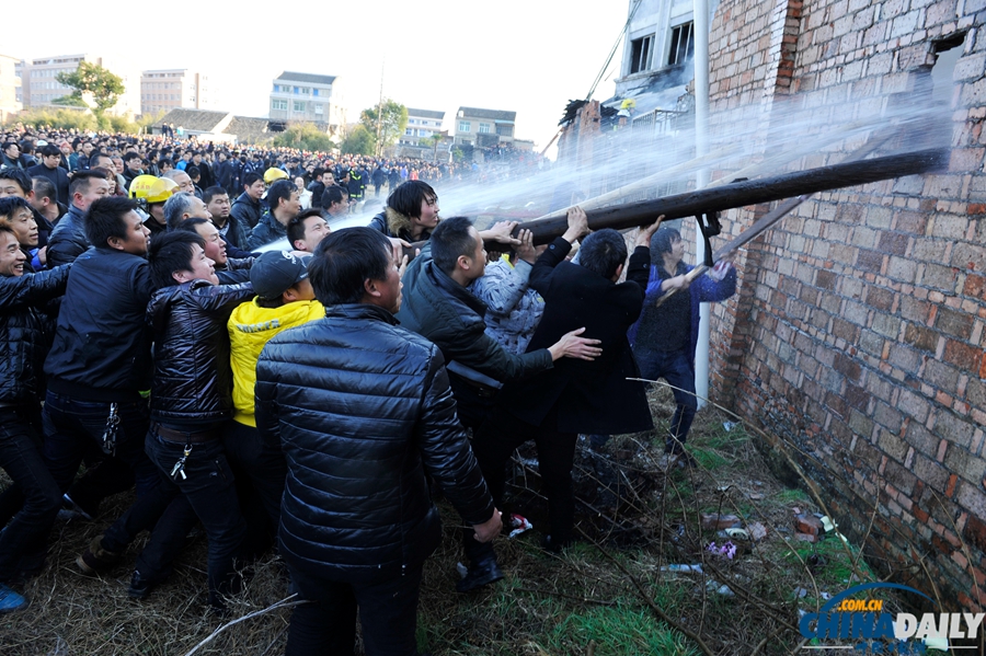 浙江溫嶺：一鞋廠火災致16遇難