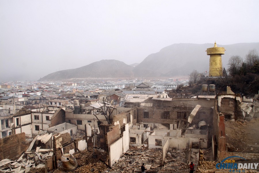 實拍香格里拉獨克宗古城災后一片廢墟