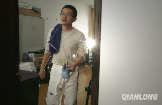 趙寧：大學生村官的老師夢