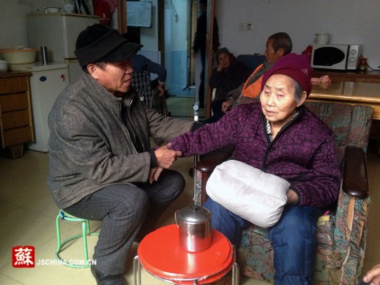 張世昌：窮其一生只愿貧寒老人安享晚年