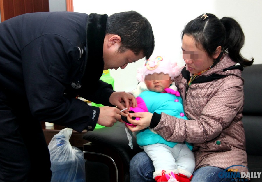 公安部摧毀4個特大網絡販嬰團伙