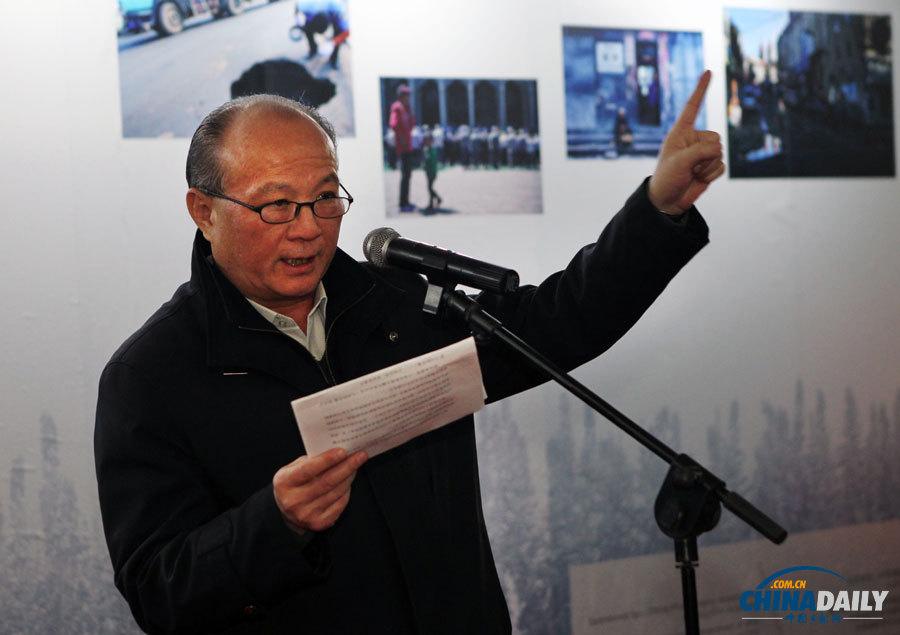 “王文瀾與北影學生的影像對話”攝影展在京開幕