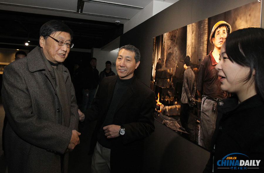 “王文瀾與北影學生的影像對話”攝影展在京開幕