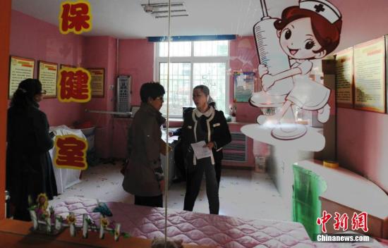 蘭州“喂藥”幼兒園暫不閉園 幼兒分批赴醫(yī)院檢查