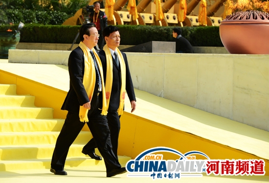 新鄭舉辦黃帝故里拜祖大典 海內(nèi)外7千余嘉賓參加