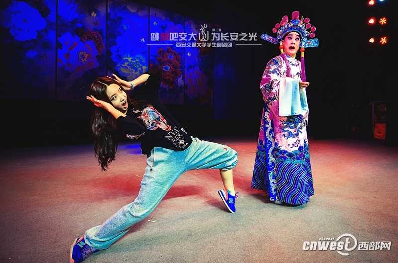 “跳舞吧，交大！”走紅網絡 高難度動作獲網友點贊