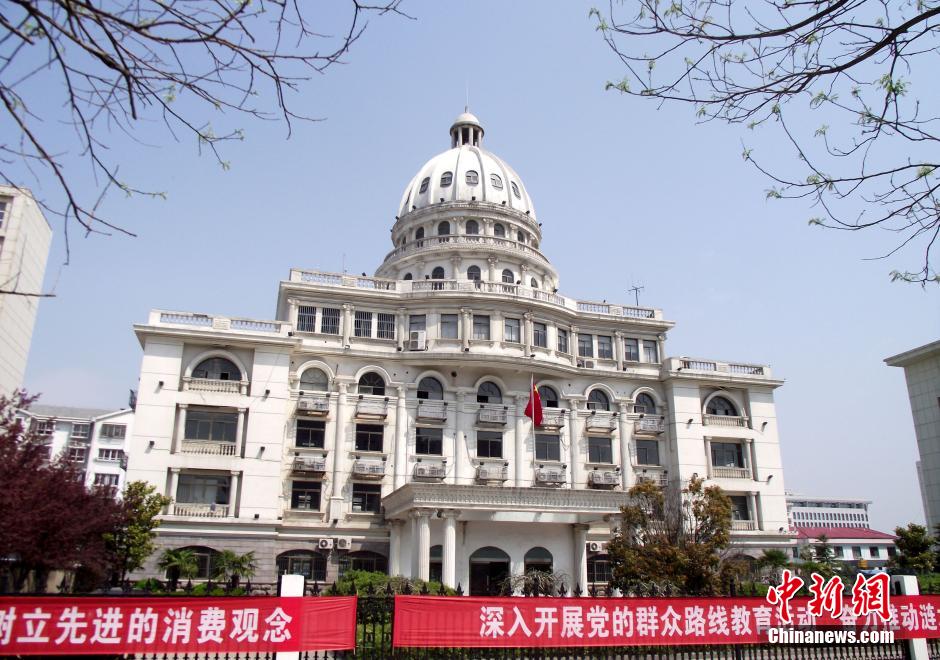 江蘇漣水政府辦公樓似“山寨”白宮