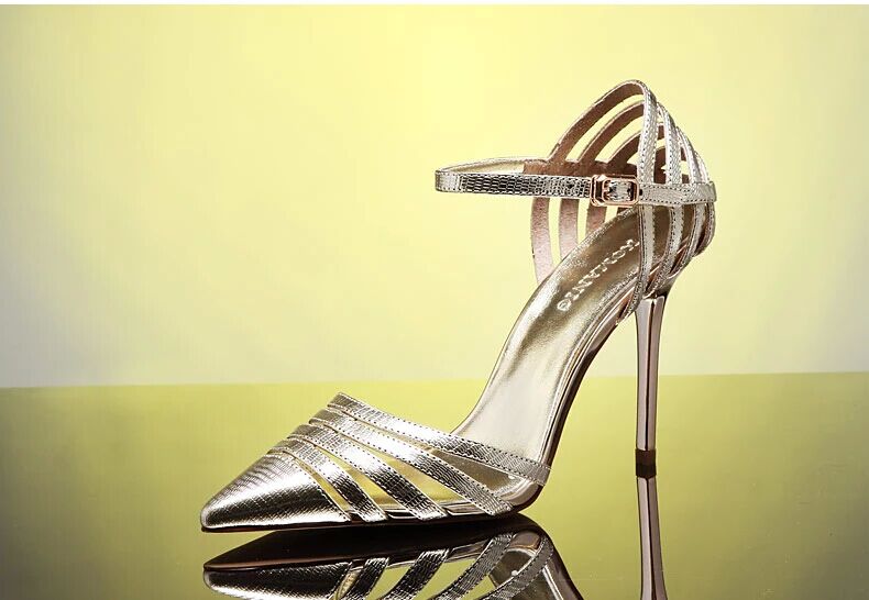 KOMANIC柯瑪妮克, 同步全球時尚