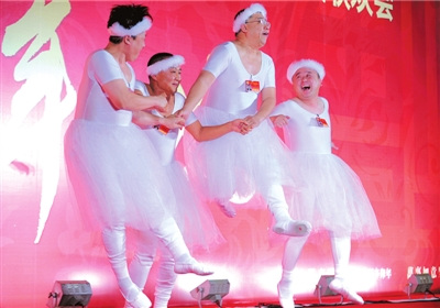 盤點(diǎn)北京兩會最窩囊、“最挑事”微博