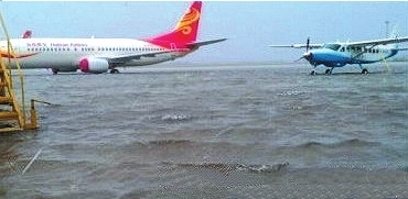 三張北京暴雨“海景圖”移花接木(圖)