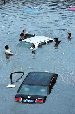 三張北京暴雨“海景圖”移花接木（圖）