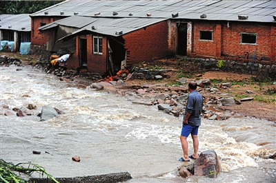洪水泥石流突襲密云平谷連夜轉移出6000人