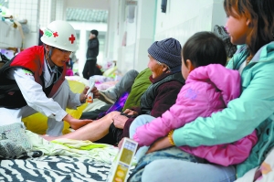 北京“流動醫院”進震區