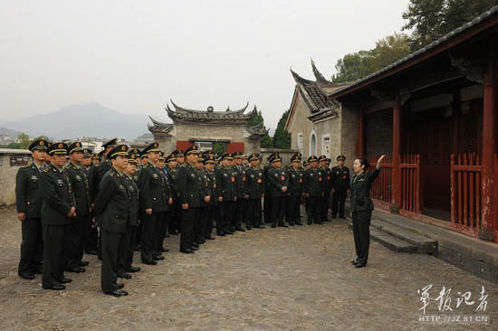 軍報:有的案件中出現系統性、塌方式腐敗