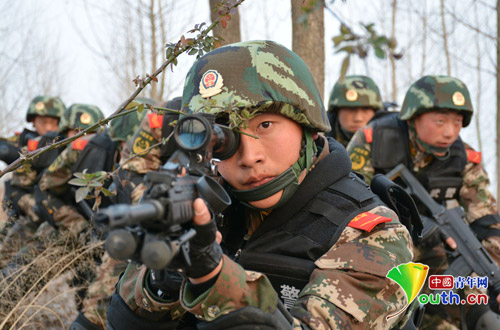 習大大新年賀詞鼓舞軍心 武警官兵2015蠻拼使命