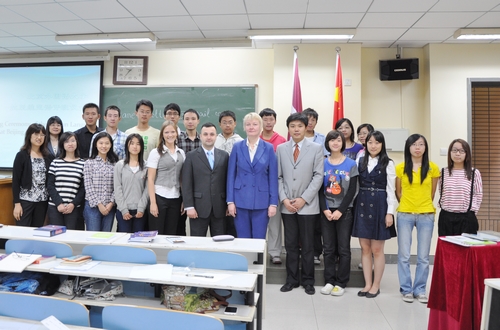 北外舉行拉脫維亞語班開班儀式