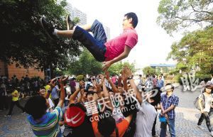 24日上網免費查高考成績 26至28日網上填志愿