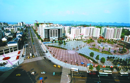 需求猛增 工業(yè)地產(chǎn)價格翻番 警惕炒房客催生泡沫