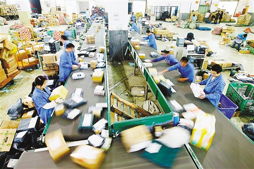 “雙11”有3000萬件包裹發往重慶 快遞:壓力大